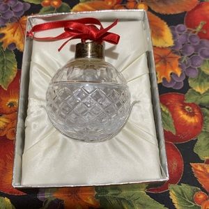 Vintage Lenox HAND BLOWN LEAD CRYSTAL 1984 ANNUAL CHRISTMAS ORNAMENT